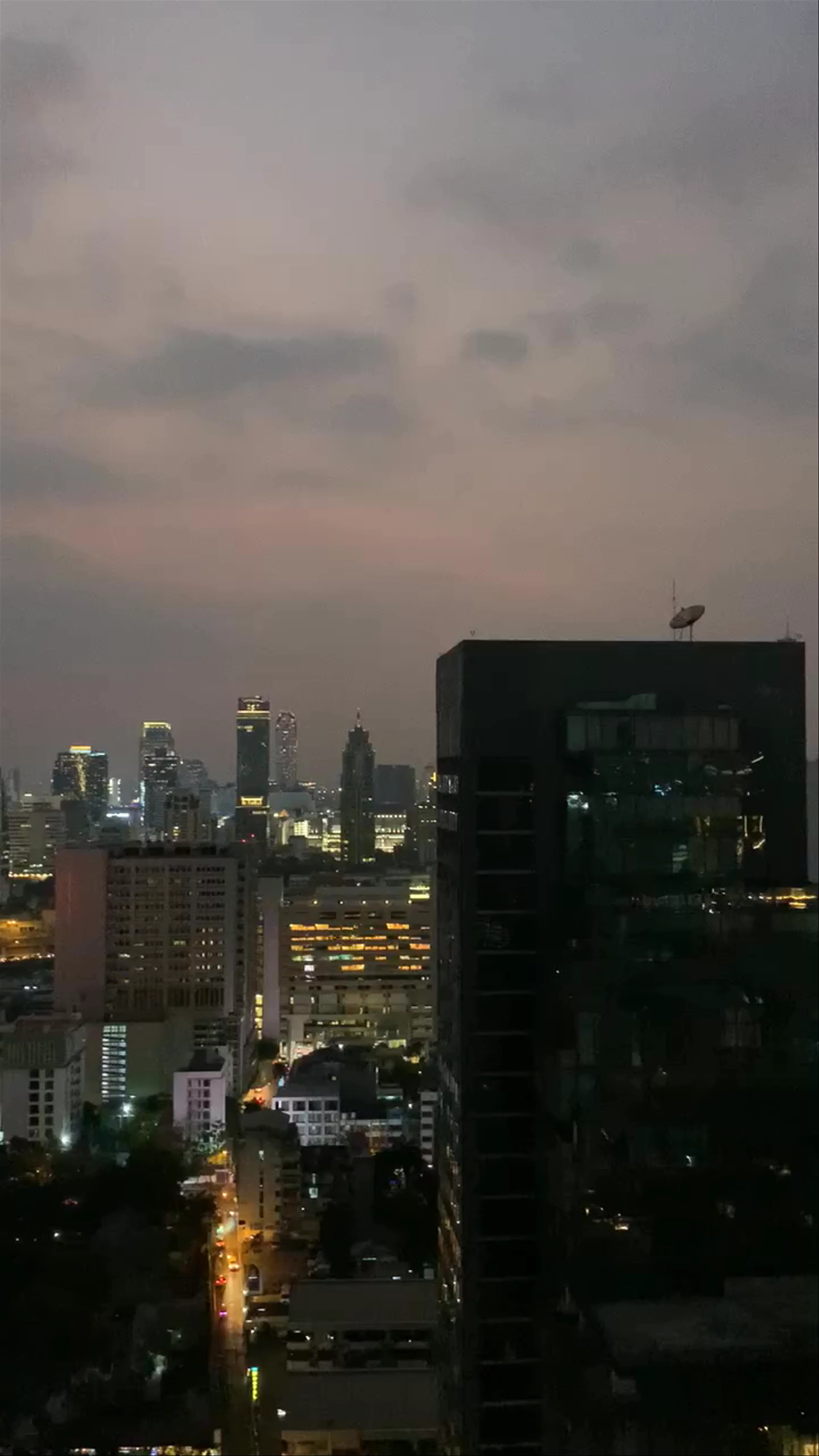 Above Eleven Fraser Suites, Sukhumvit Road, Khlong Toei Nuea, Watthana, Bangkok, Thailand