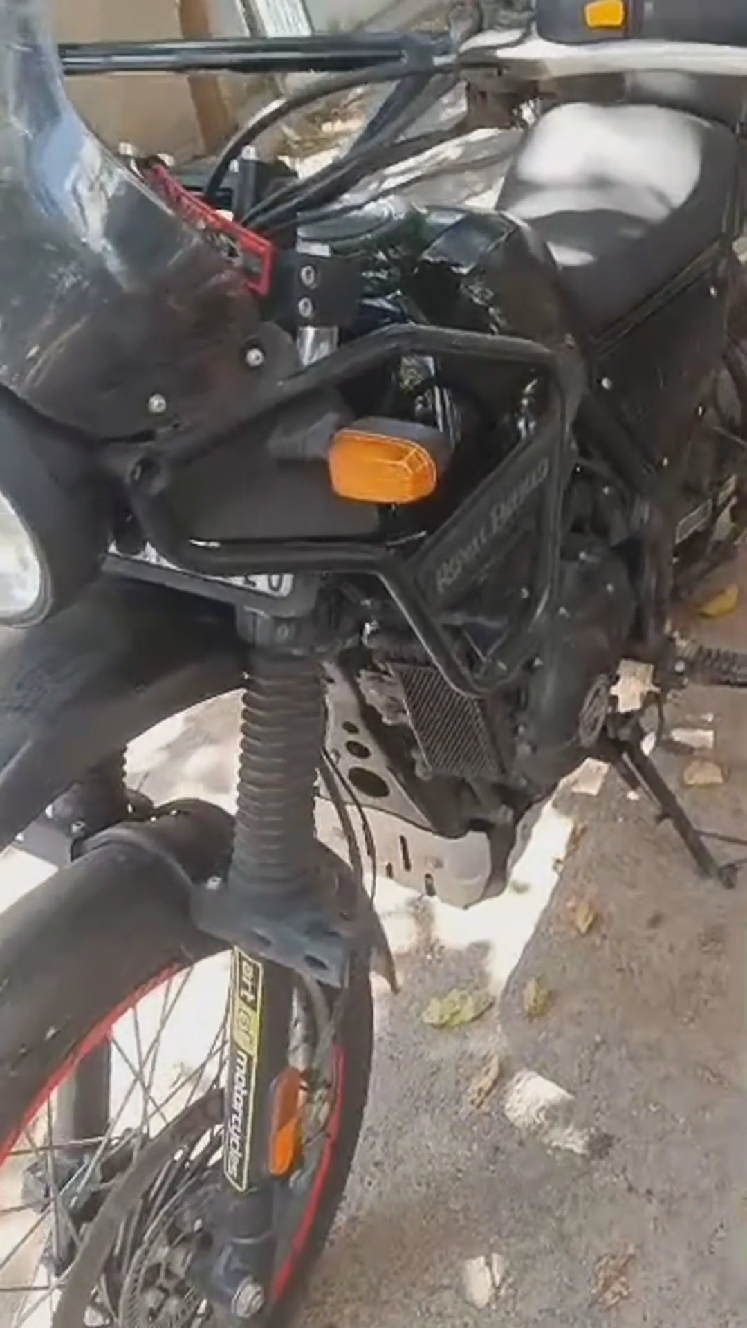 Walk-around video thumbnail