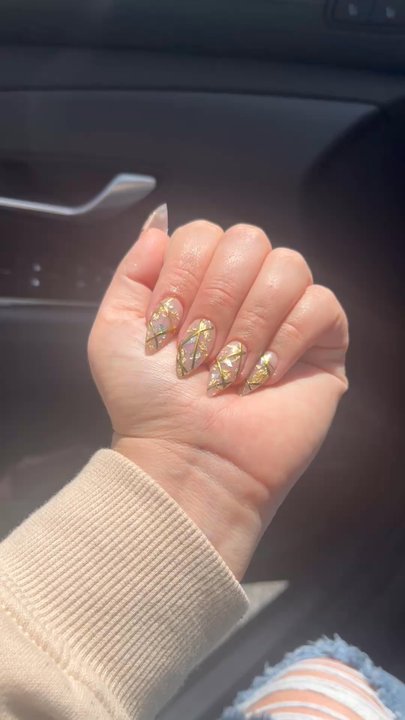 Ombre Nails Spa - Look at the perfect shape and the details on the design !!! - Nail Salons Near Me - Arcadia, California