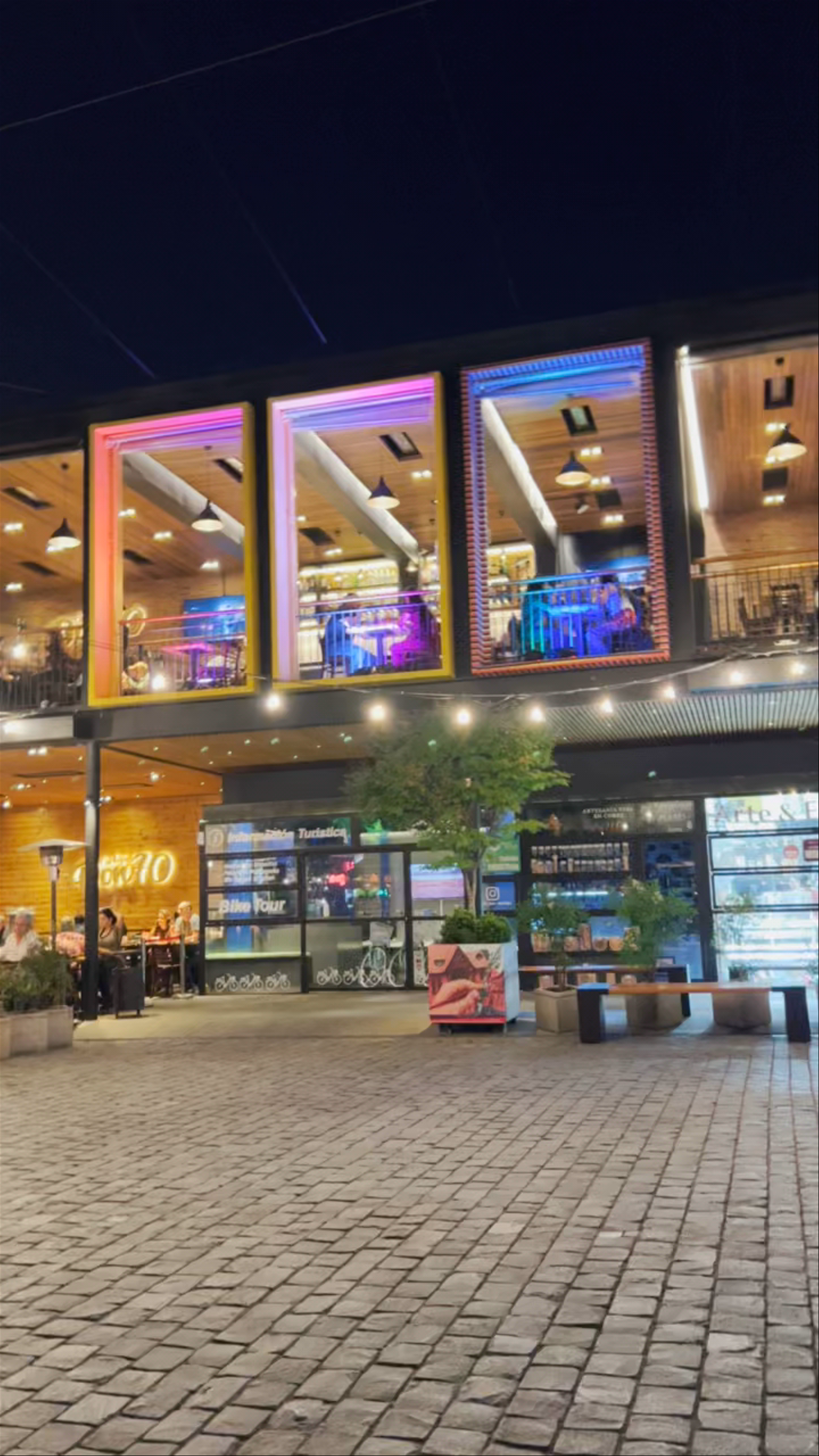 Patio Bellavista - Constitución