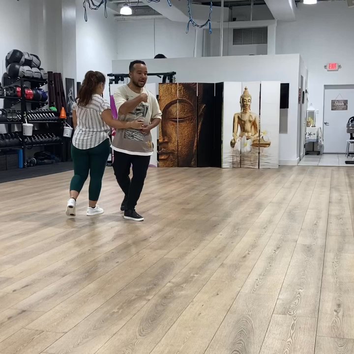 Ocean Life Studio - Gustavo giving zouk lessons - Yoga Near Me - Miami Beach, Florida