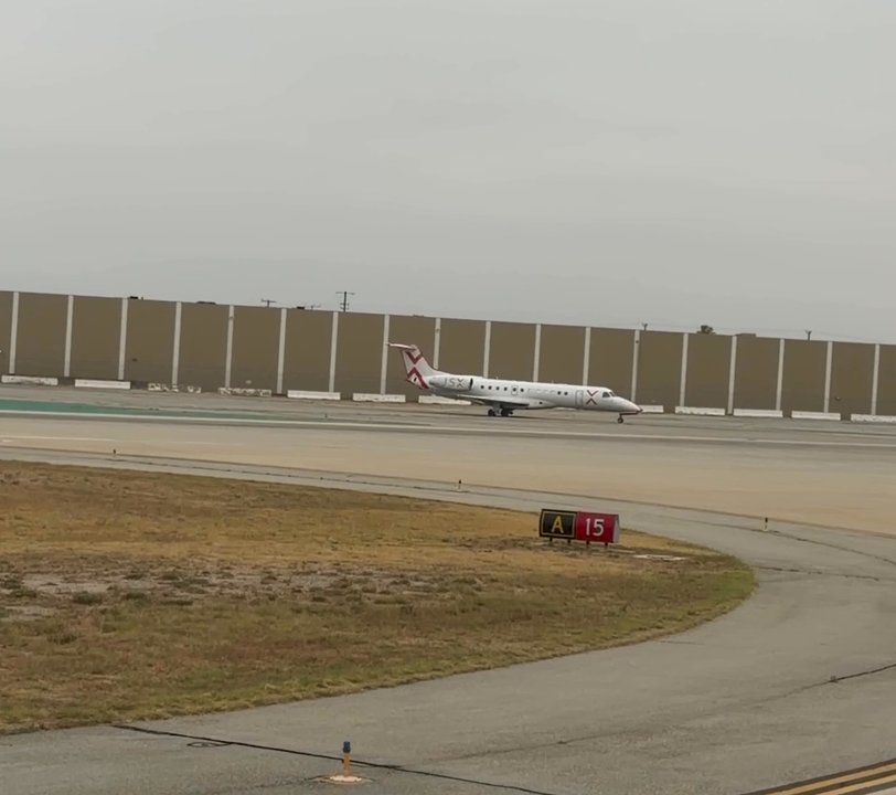 JSX - Airlines Near Me - Burbank, California