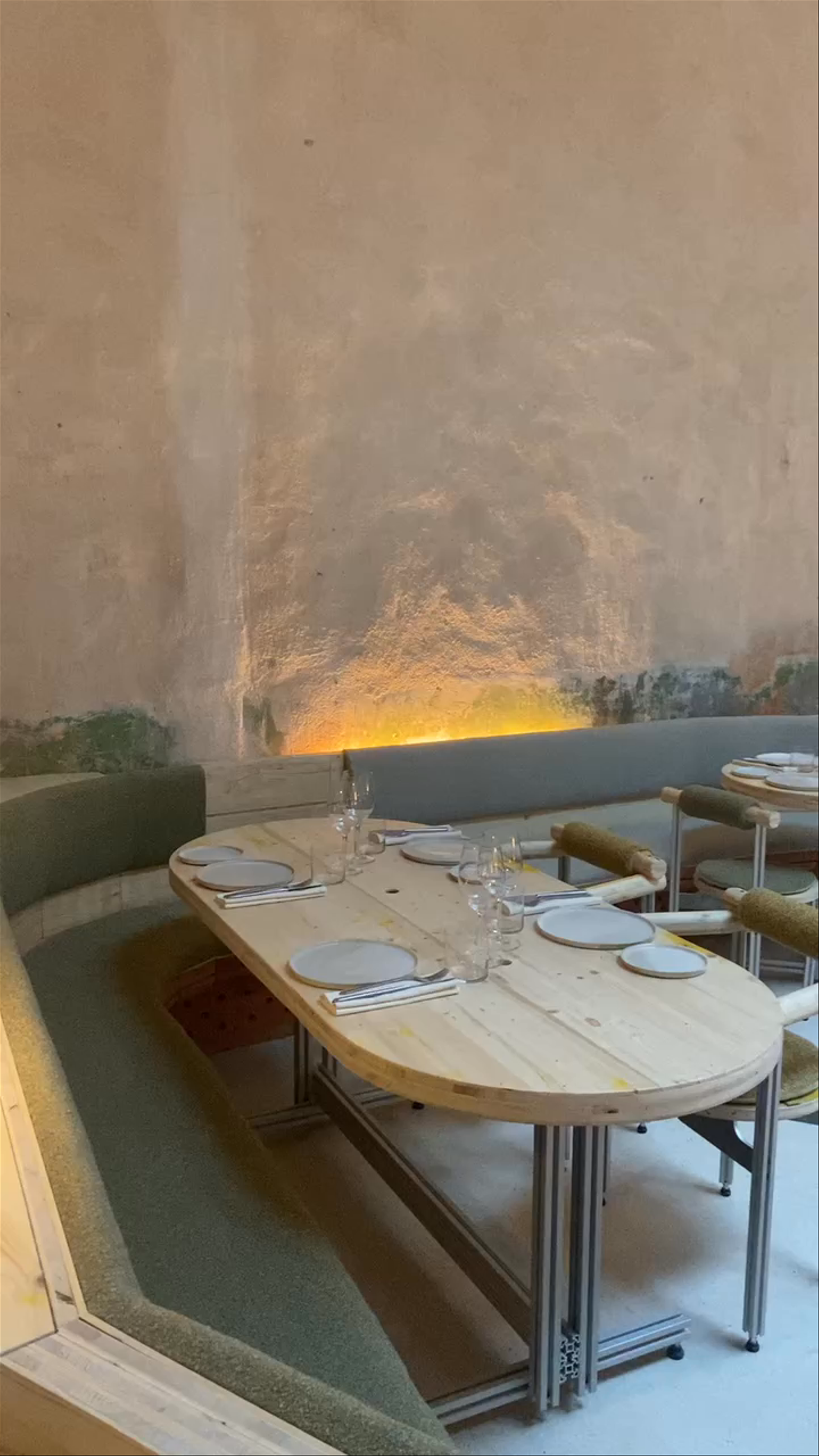 TRAMO: Contemporary Dining in Madrid’s Architectural Gem