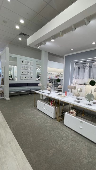 David's Bridal - Accessories - Bridal Near Me - Schaumburg, Illinois