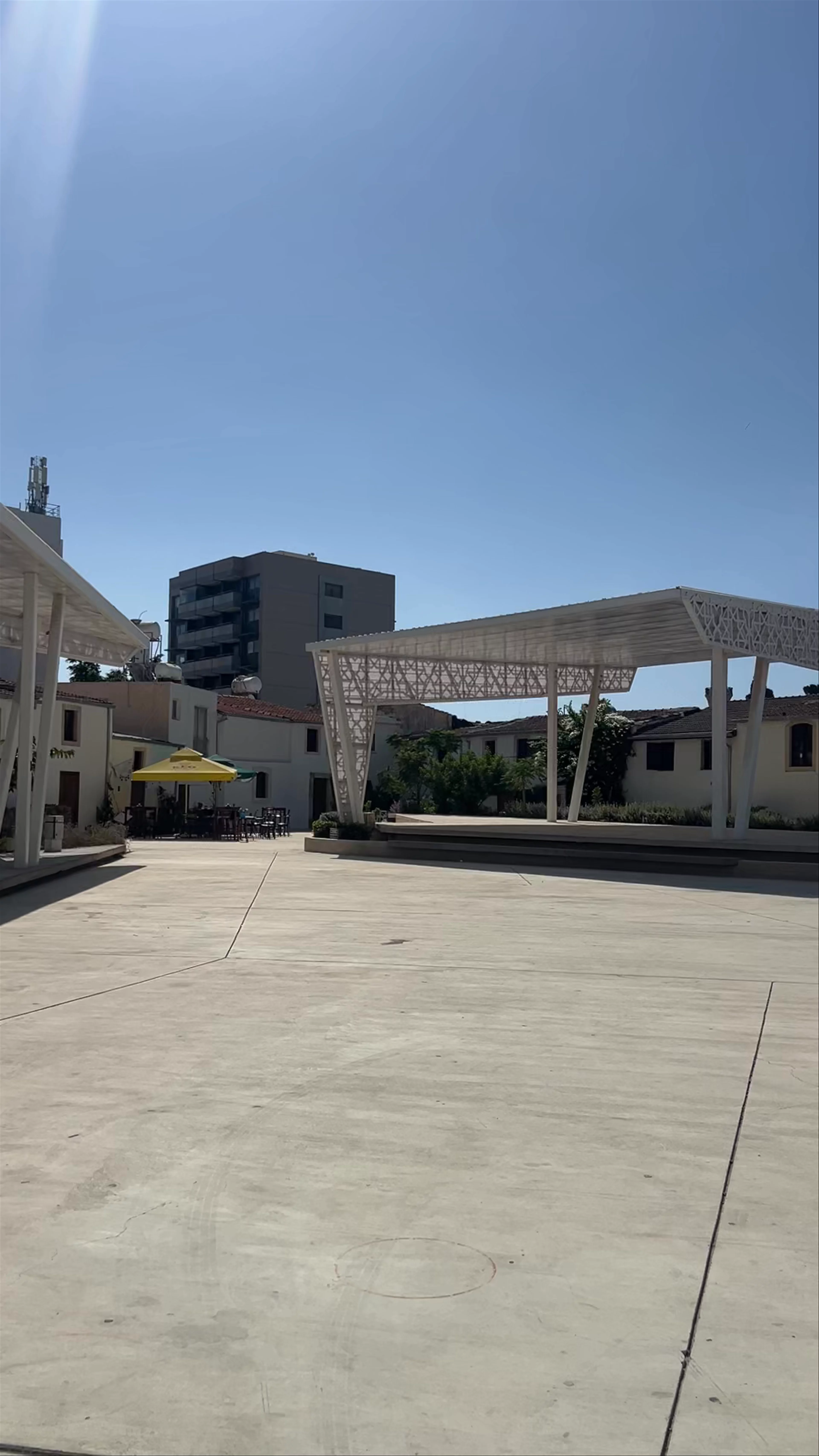 Zouhouri Square