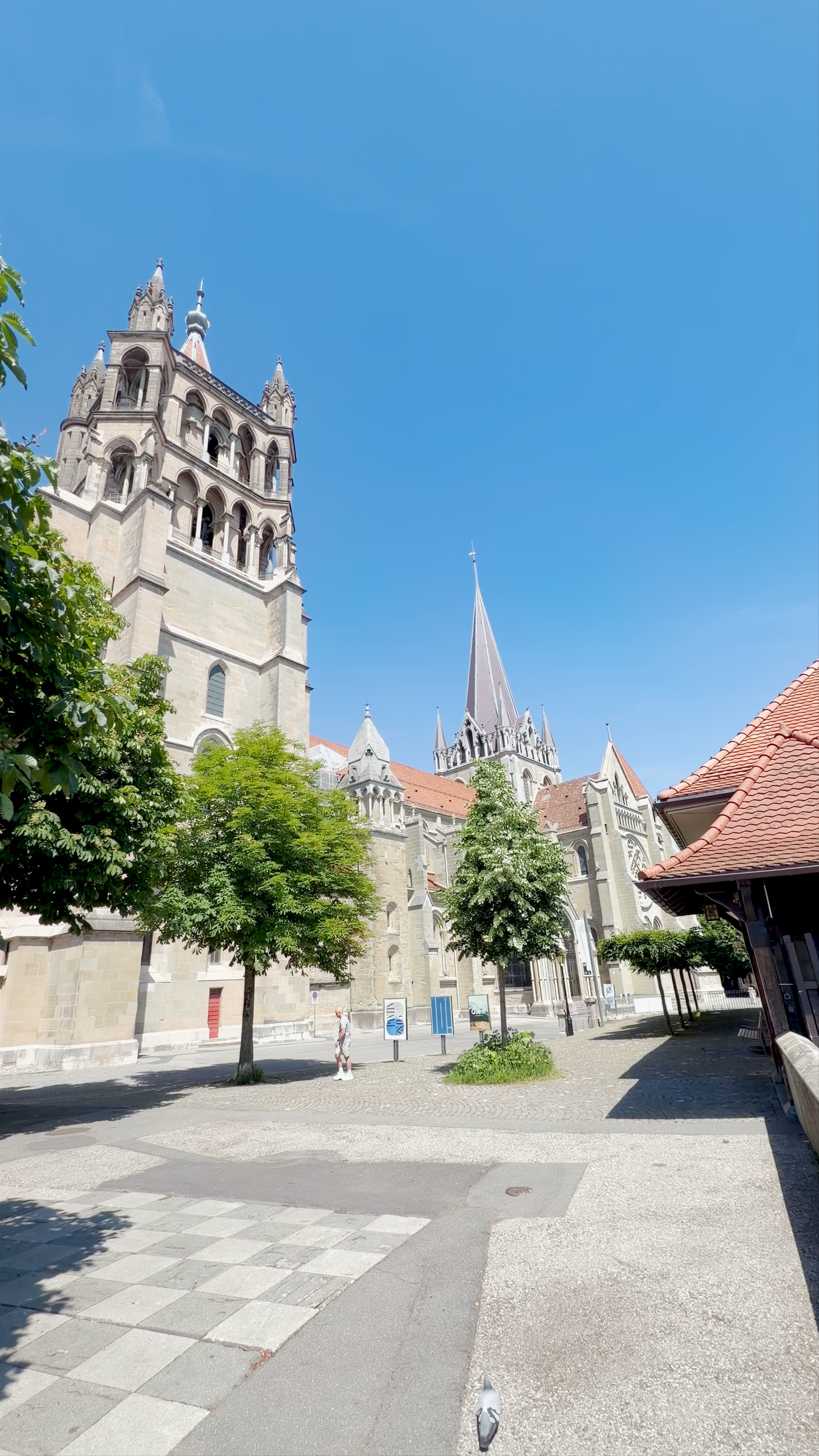 Lausanne Cathedral: A Majestic Swiss Gothic Masterpiece