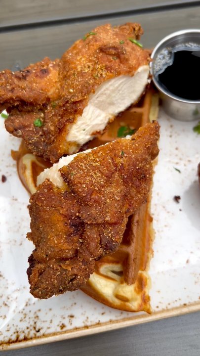 Southern Table Kitchen & Bar - Chicken & Waffles - Southern Near Me - Pleasantville, New York