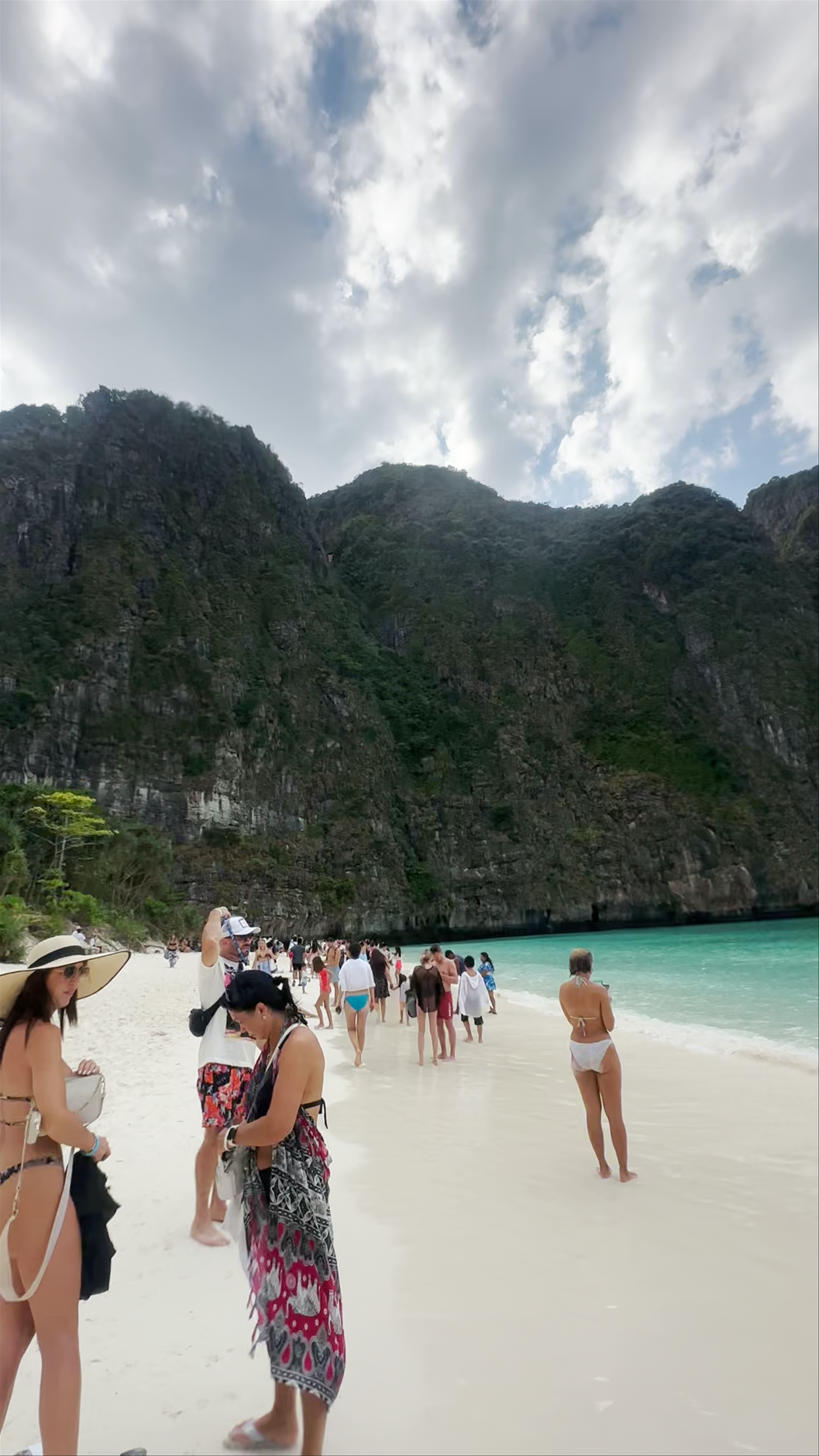 Ko Phi Phi Le: Tropical Paradise Beach in Ao Nang, Krabi, Thailand