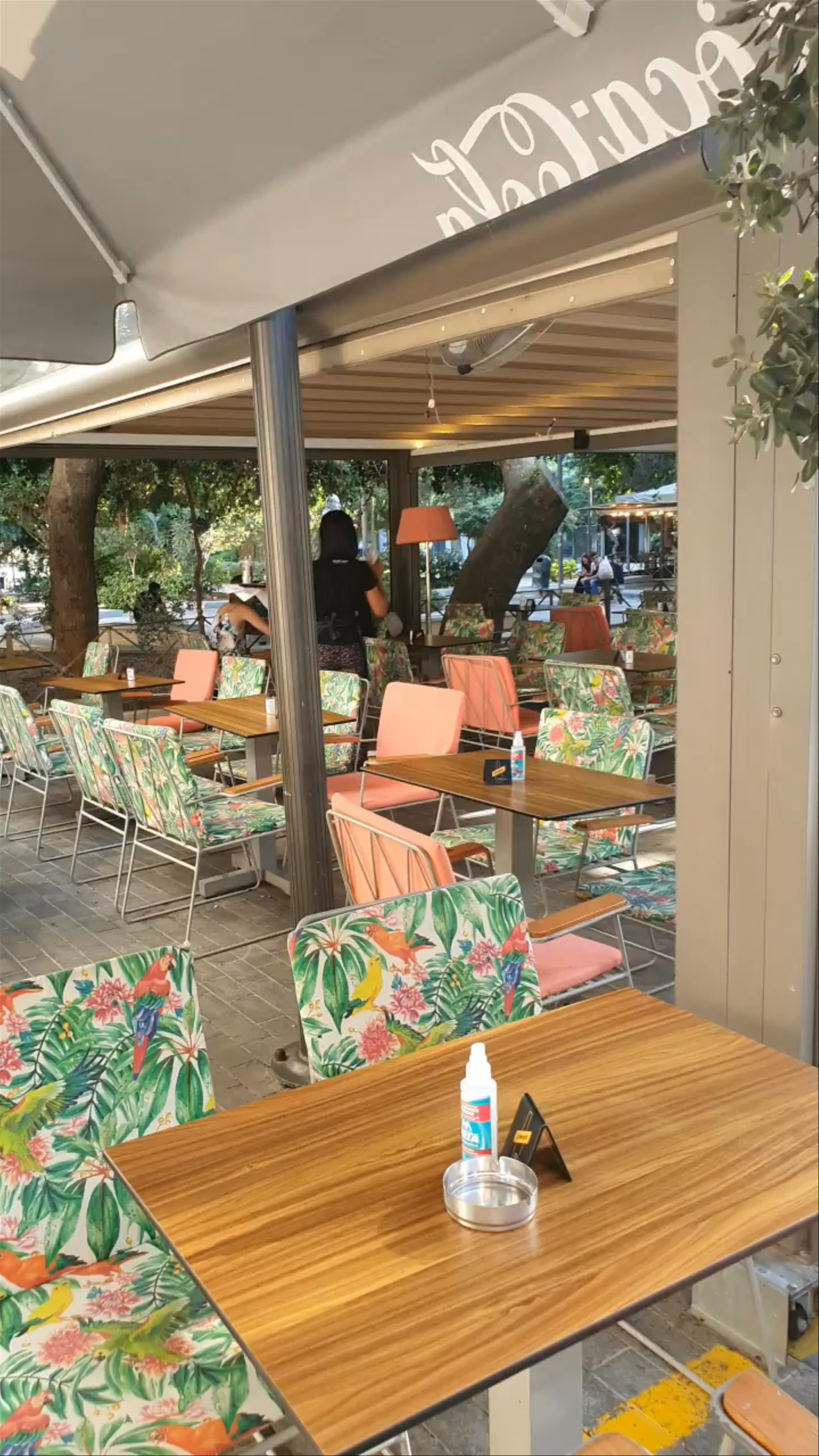 Granary Espresso Bar & Eatery: A Cozy Oasis in Heraklion
