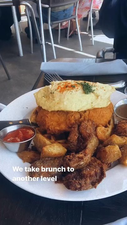 Cliff Dining Pub - Hands down favorite brunch. Such a great outside atmosphere including food - Sushi Bars Near Me - Draper, Utah