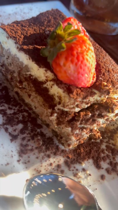 Trivs Restaurant and Lounge - Tiramisu - New American Near Me - Strongsville, Ohio