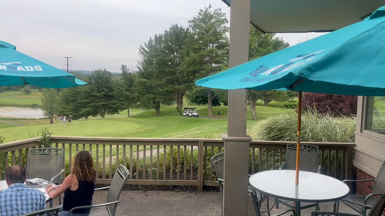 1741 Pub & Grill - New American Near Me - Middlefield, Connecticut