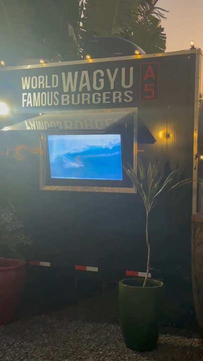 Burger Boys - Burgers Near Me - Kihei, Hawaii