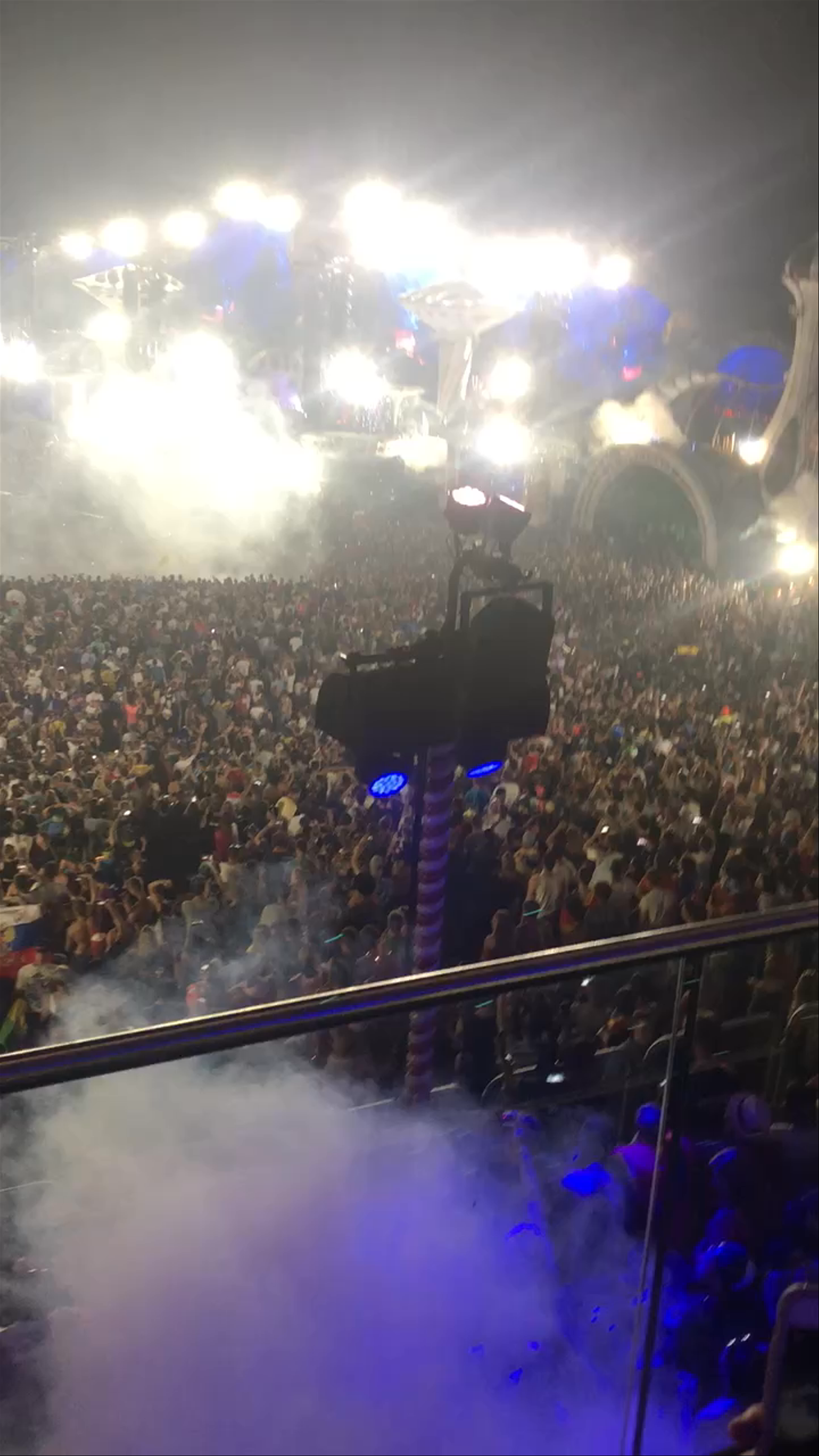 Tomorrowland DJ & Experience Store