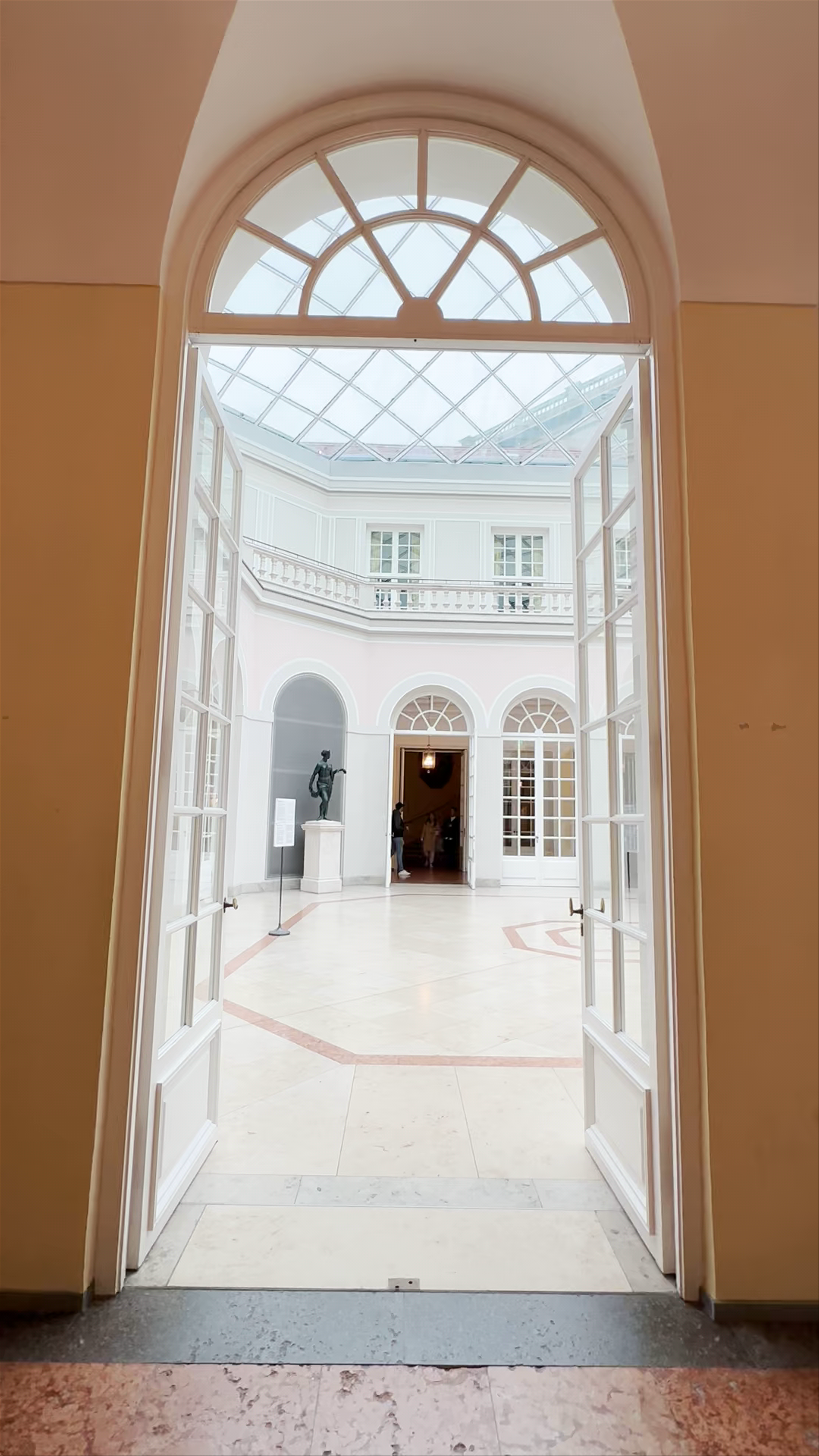 Residenztheater Courtyard Tour in Munich