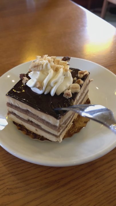 Caffé Mezzaluna - Hazelnut - Breakfast & Brunch Near Me - Half Moon Bay, California