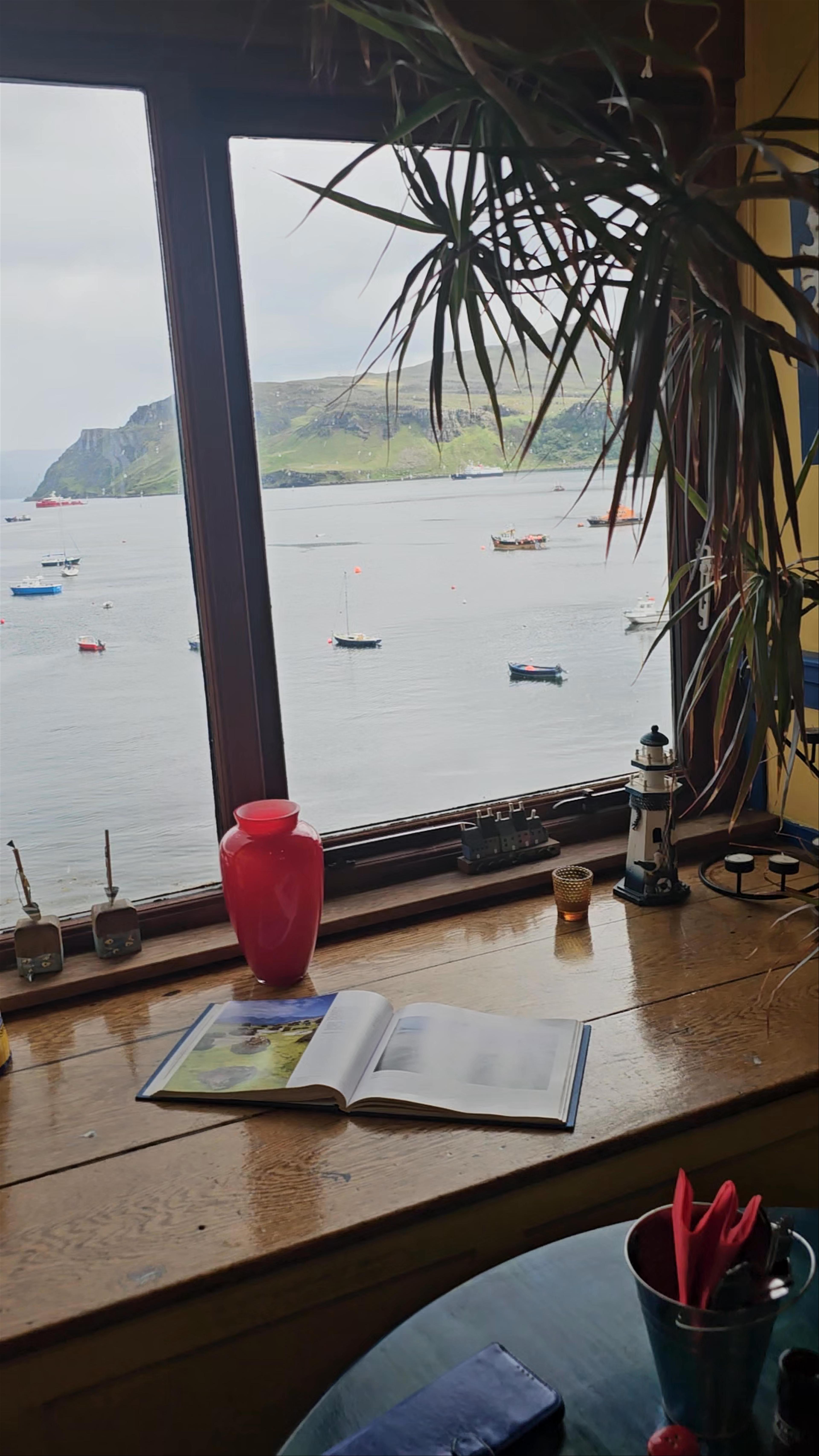 Cozy Vibes at Cafe Arriba with Stunning Portree Bay Views