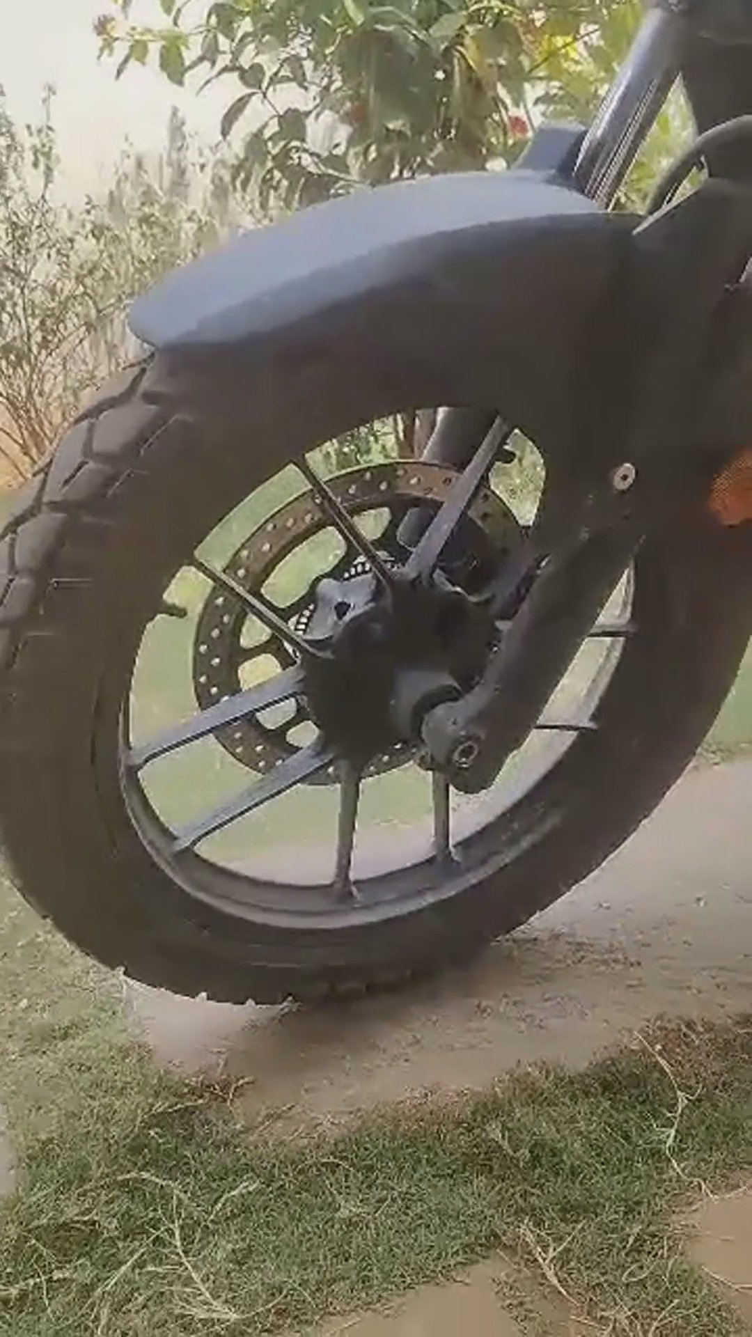 Walk-around video thumbnail