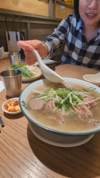 Pho Le - Tasting my pho - Vietnamese Near Me - Richmond Hill, Ontario