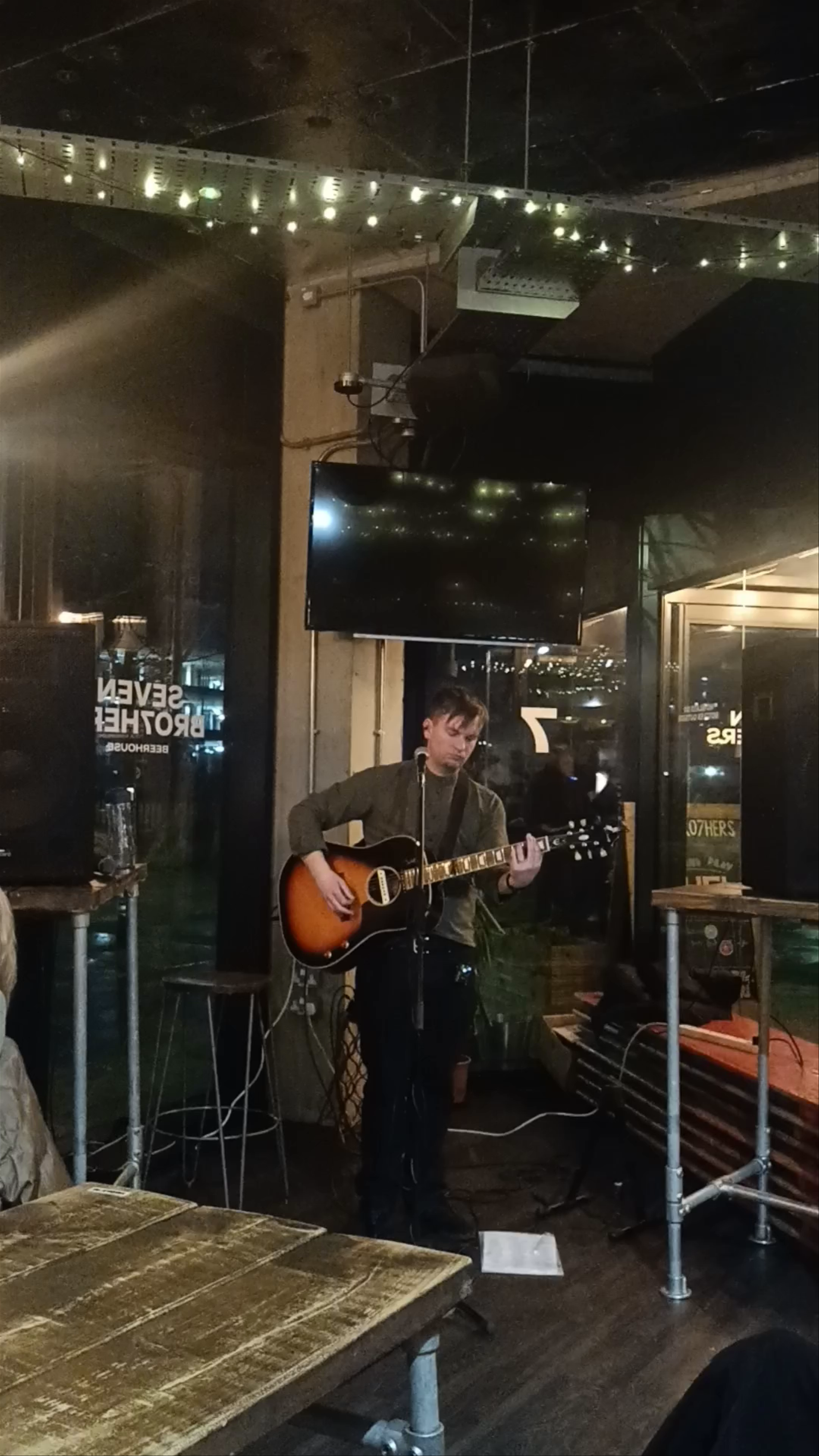 SEVEN BRO7HERS BEERHOUSE - Middlewood Locks