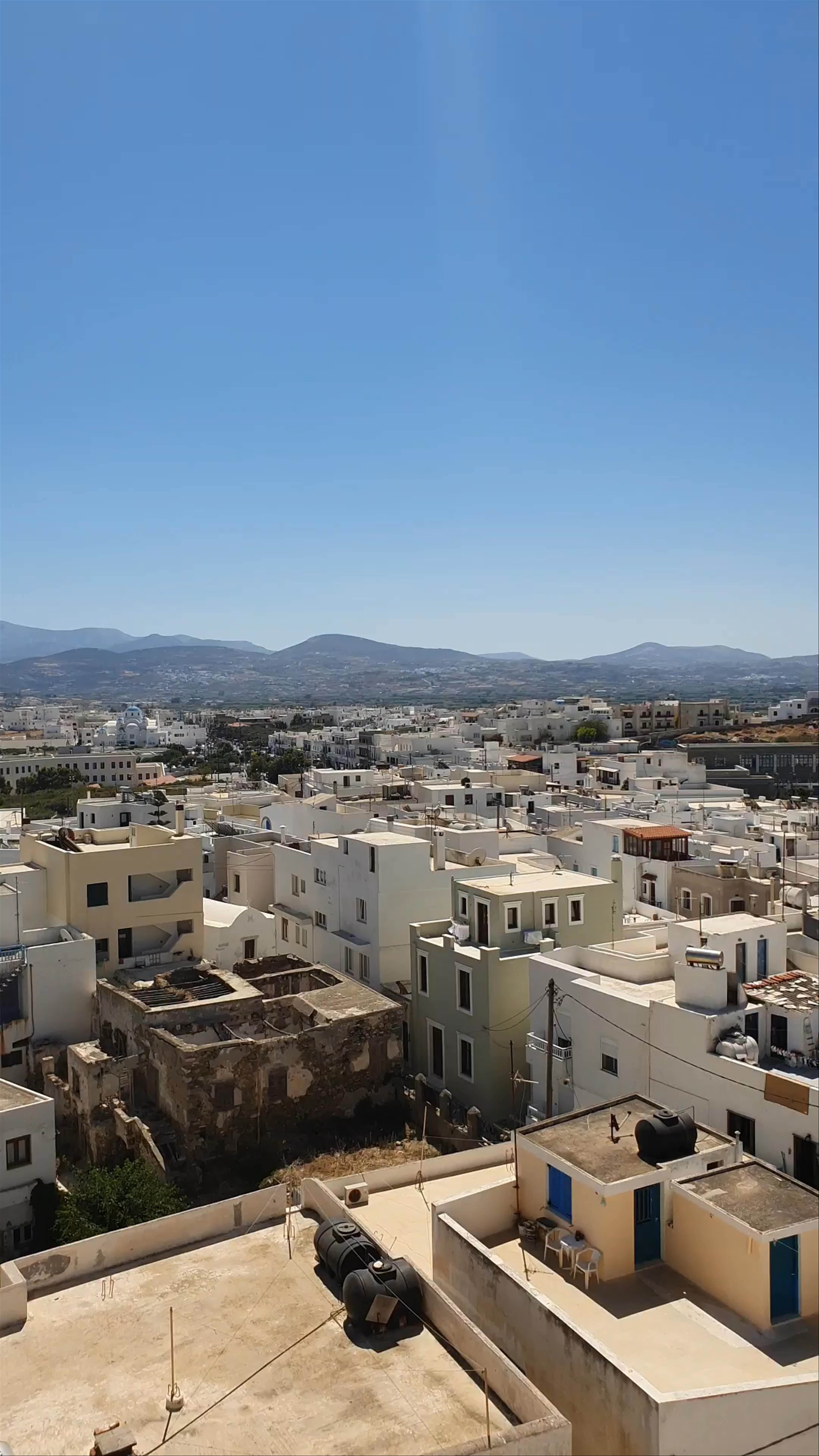 AVATON 1739 - Coffee & Wine Roof in Naxos, Greece