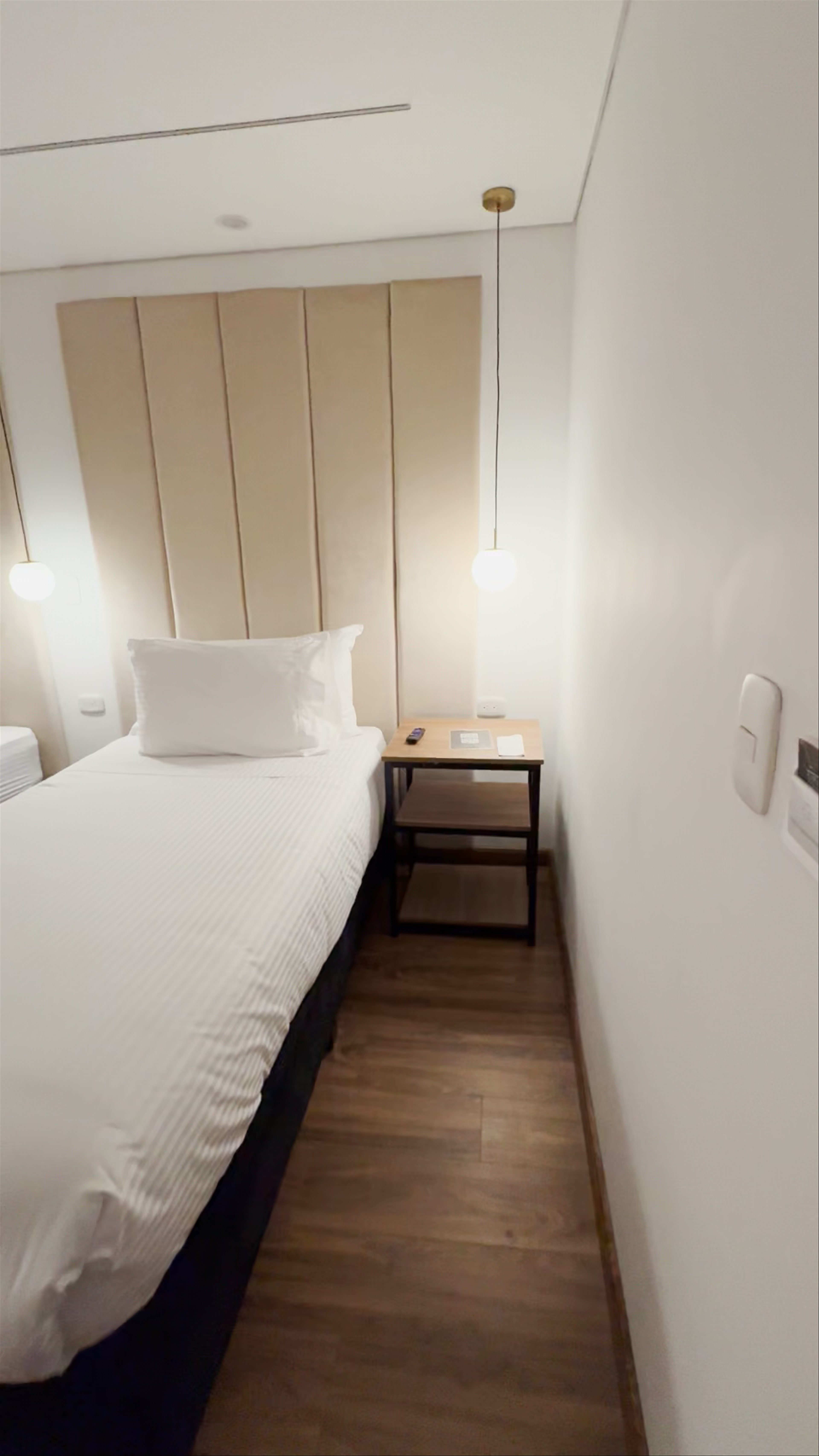 Cozy Stay at Hotel American Visa Destino in Bogotá