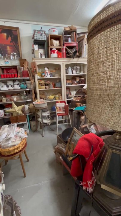 Abode - Tight quarters in here. - Antiques Near Me - Salt Lake City, Utah