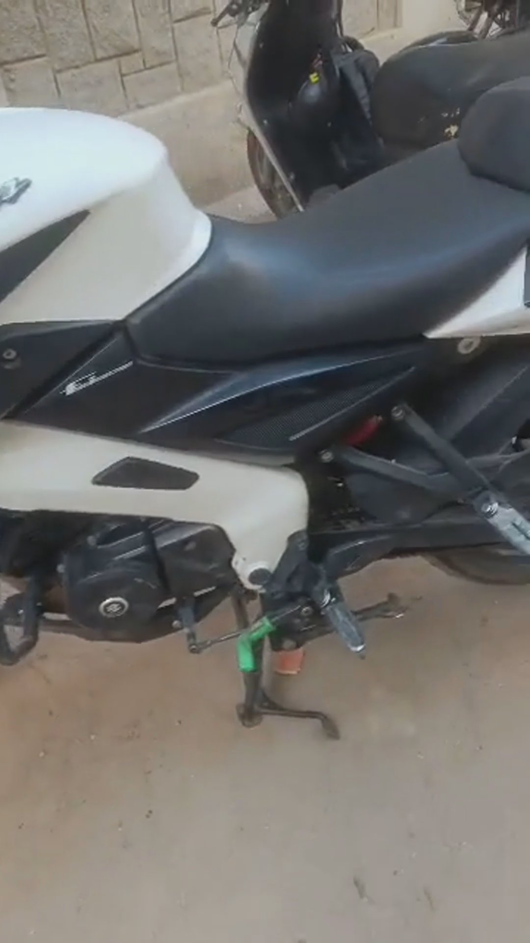 Walk-around video thumbnail