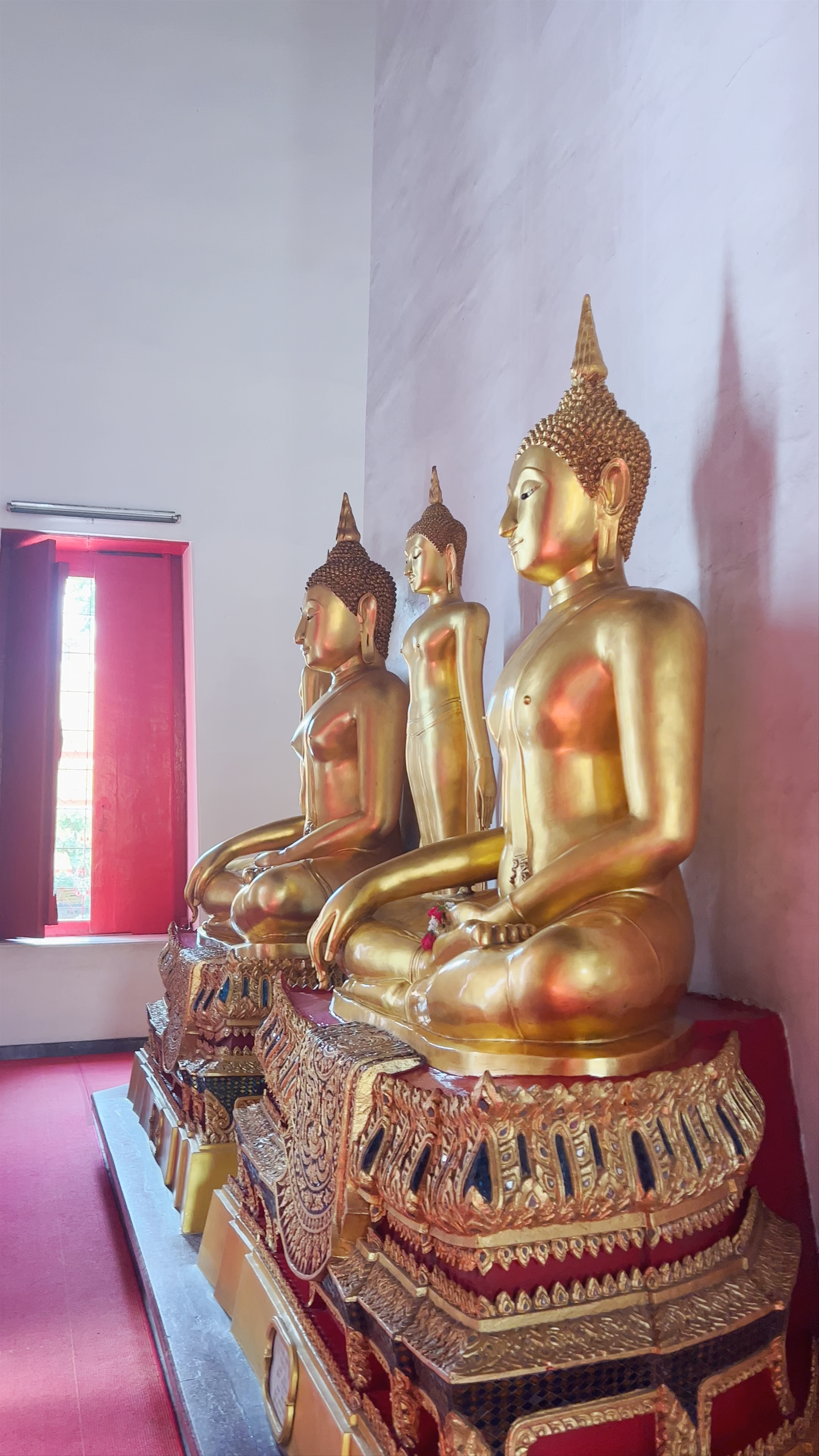 Wat Mahathat Yuwaratrangsarit
