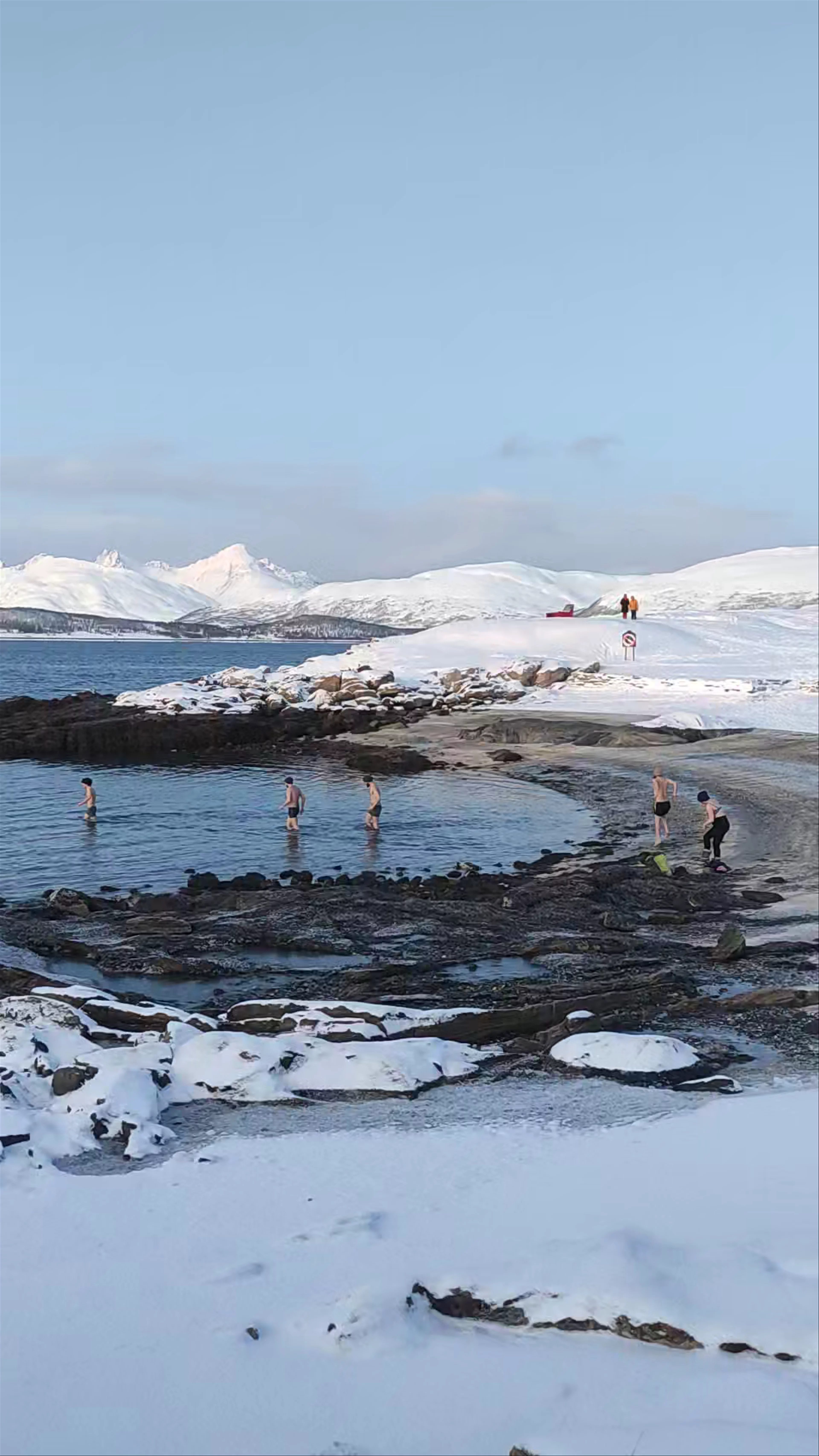 Telegrafbukta, Kvaløyvegen, Tromsø, Norway