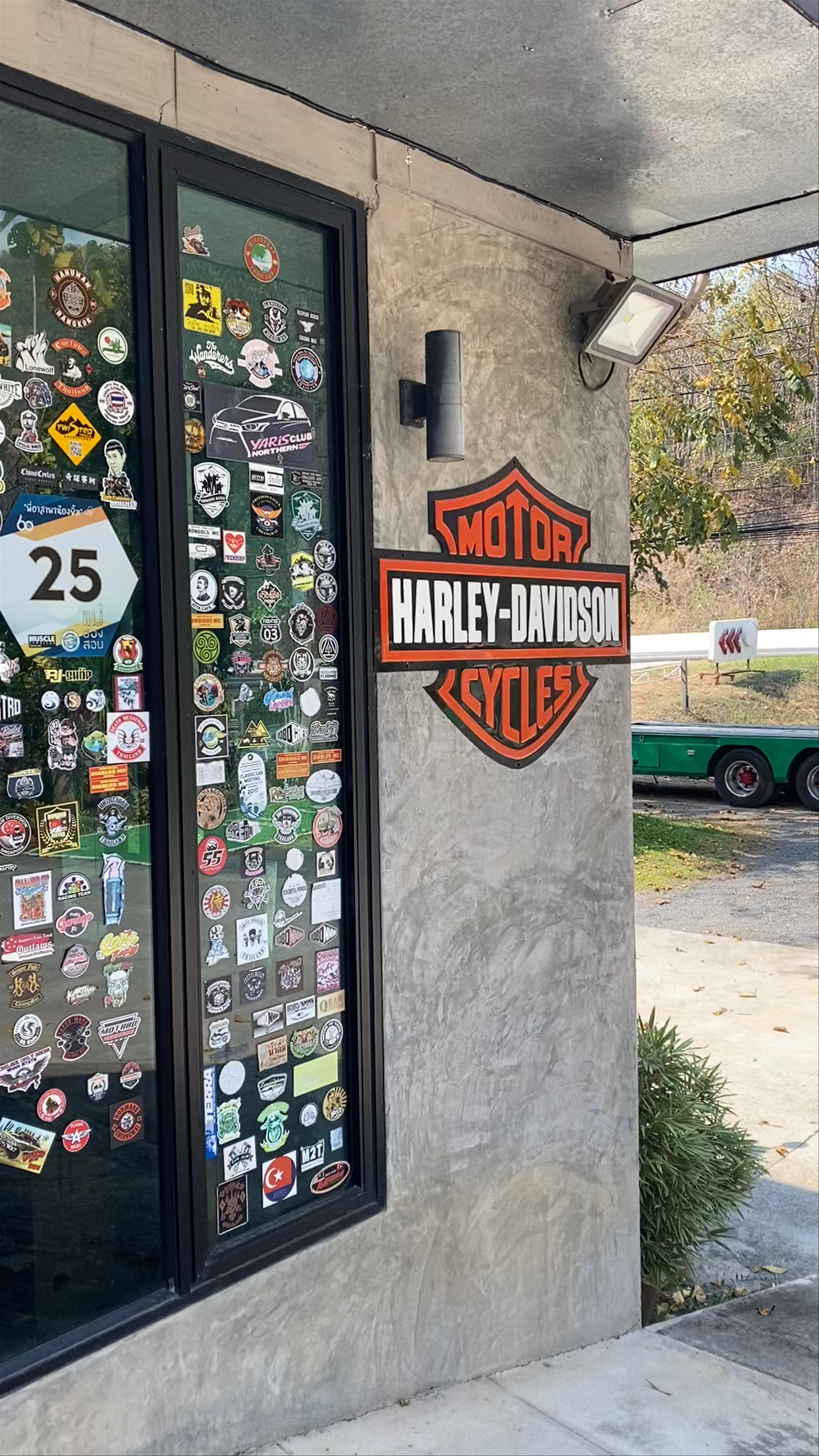 Harley-Davidson Culture and Vintage Vibes at Coffee Terminal in Doi Saket, Chiang Mai