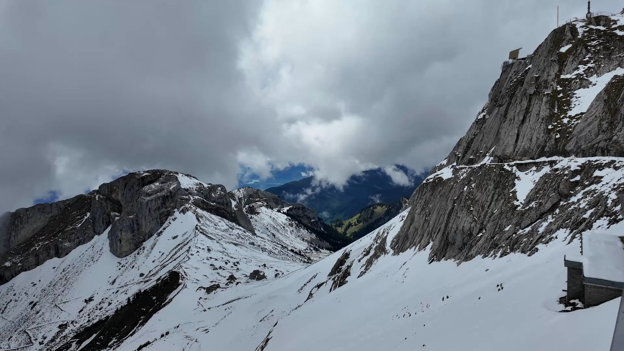 Pilatus Bahnen - Train Stations Near Me - Kriens, LU