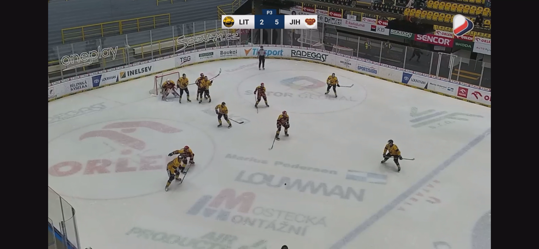 Barnabas Novak's Offensive Masterclass: Spectacular Goals at HC Sparta Praha U20