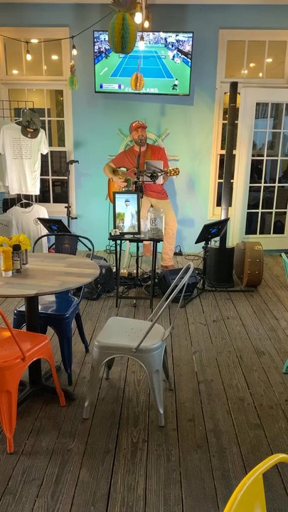 Sea Monkey Tavern & Grill - @RalphCurtisMusic - Seafood Near Me - Naples, Florida