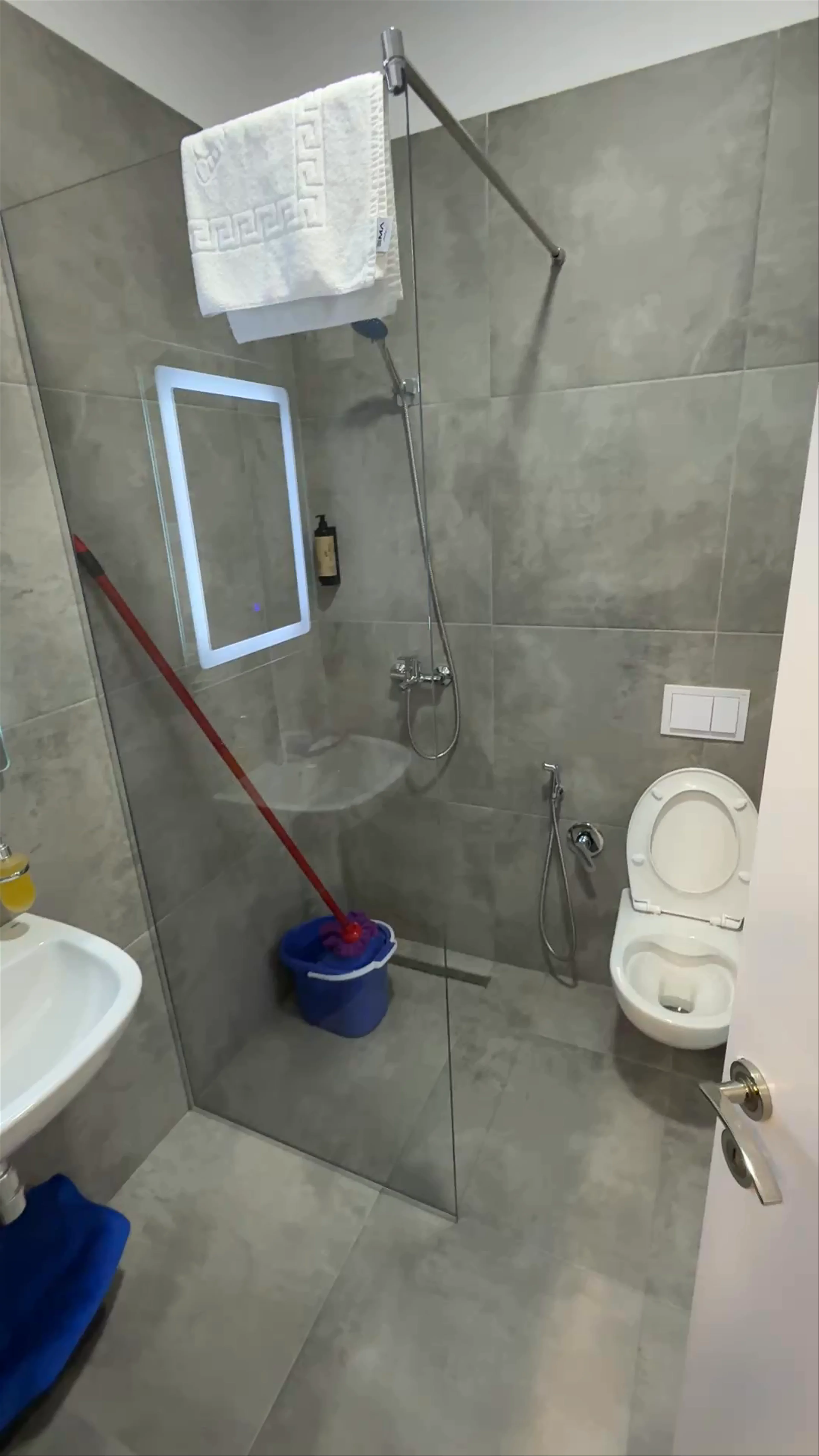 GH Studio Apartments, Rruga e Dibrës