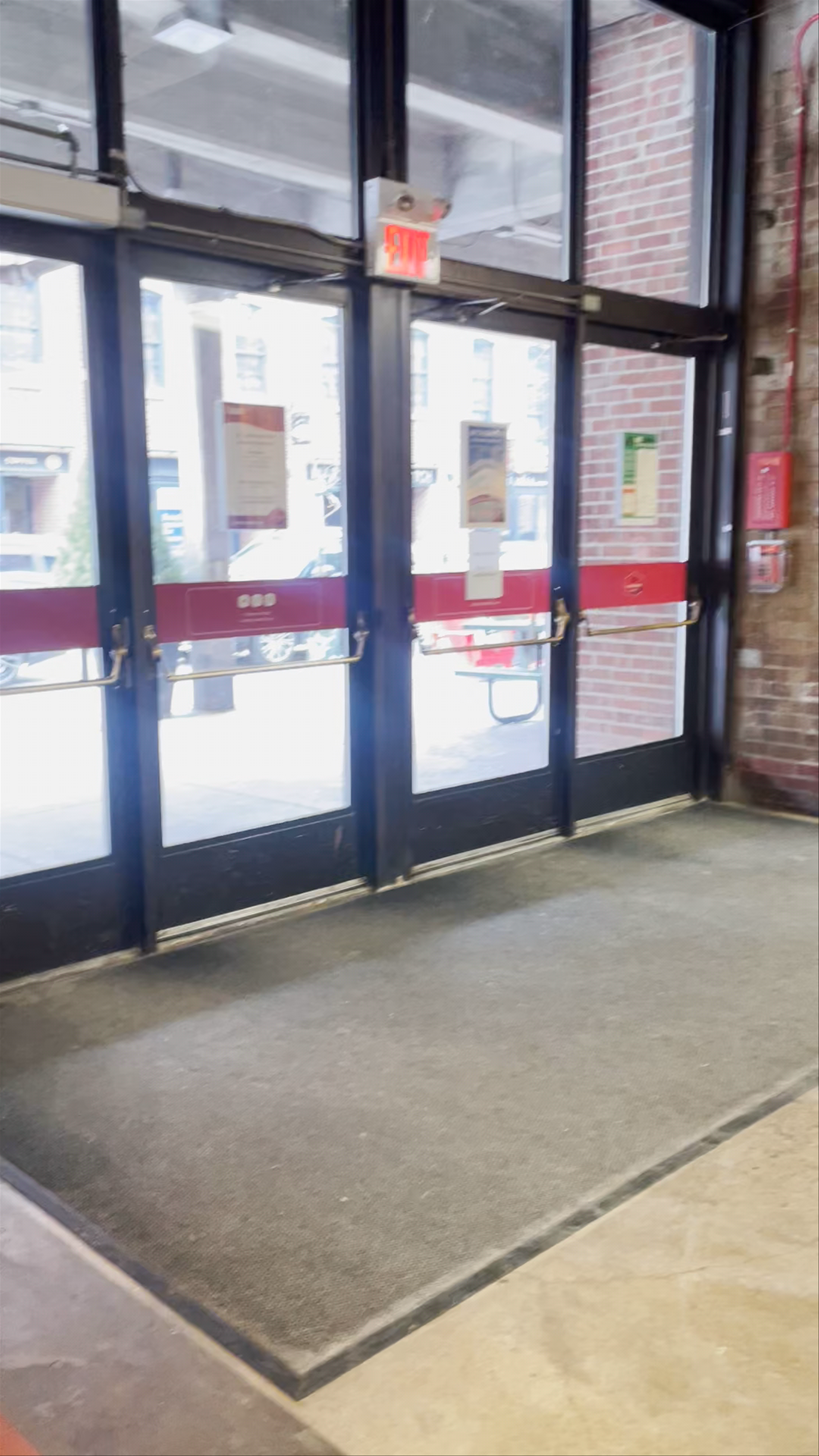 Discover the Eclectic Charm of St. Lawrence Market, Toronto