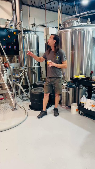 Brighten Brewing - Brewpubs Near Me - Copley, Ohio