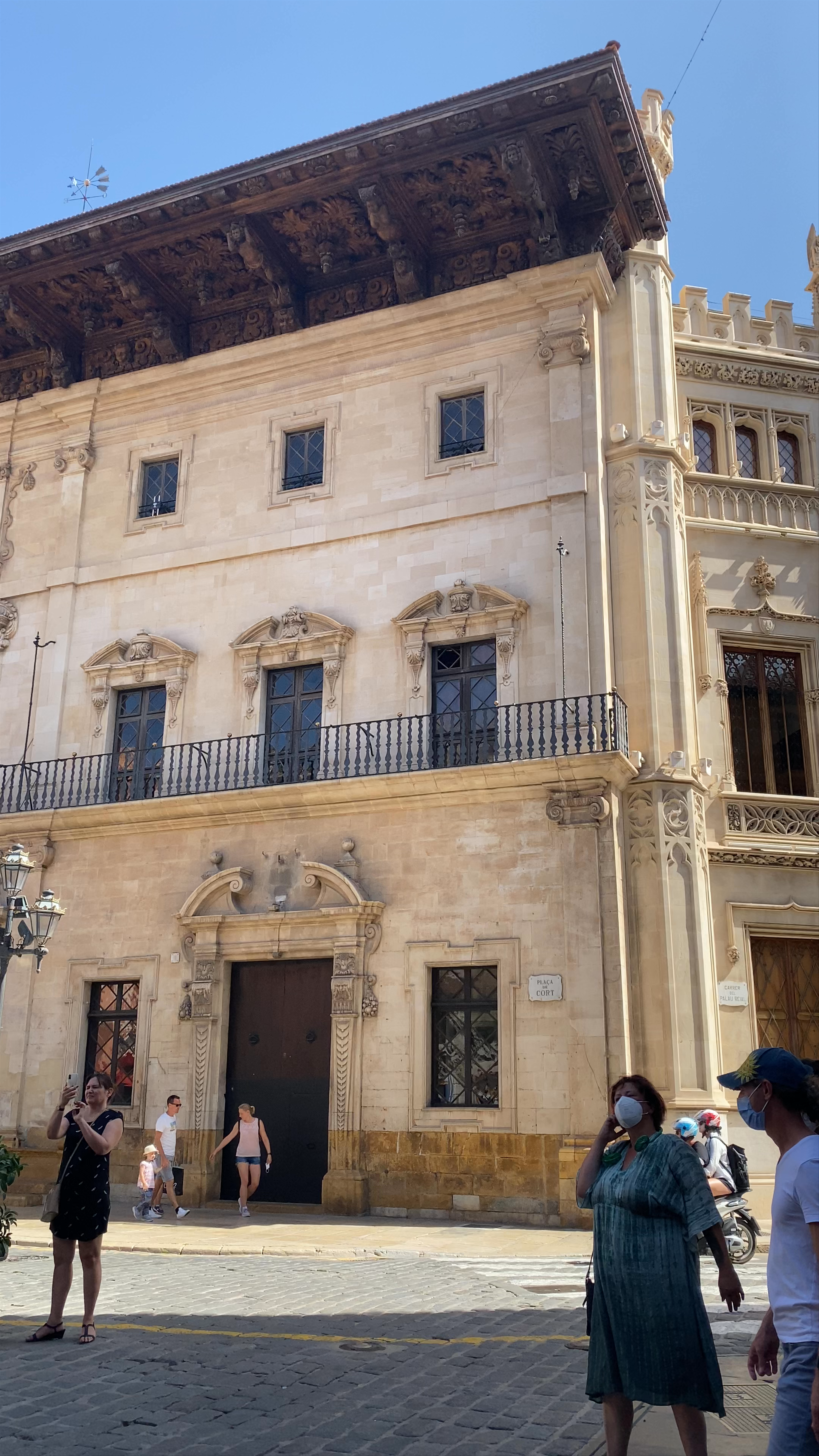 Sunlit Stroll through Plaça de Cort, Palma