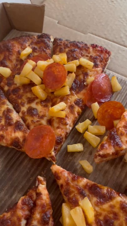 Angelina's Pizzeria - Pizza Near Me - Salinas, California