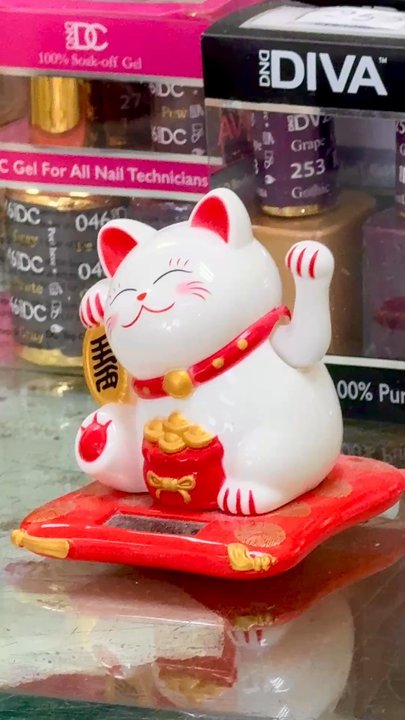 Spa Lounge - Inside | Decor | Good Luck Cat - Nail Salons Near Me - Beverly Hills, California