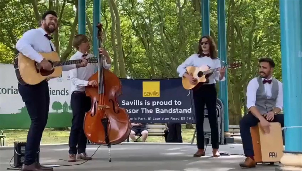 The Ferrymen @ Victoria Park - video