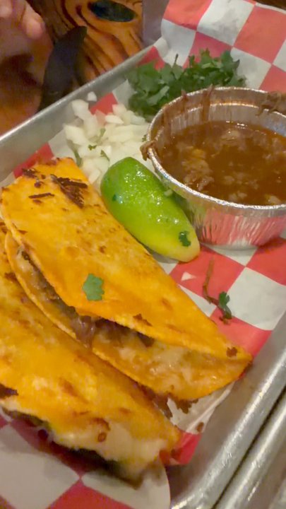 Tacos Tecalitlan - Tacos - quesabirria, carne asada, & al pastor - Food Trucks Near Me - Burlington, Washington