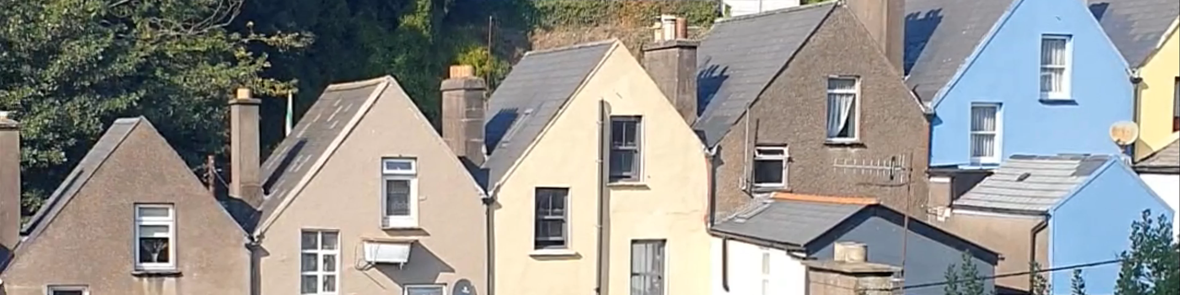 "Deck of Cards" Houses