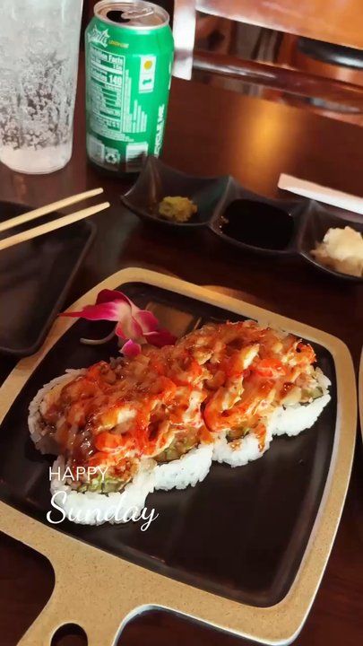 Sushi Yoko - Presentation of the food was amazing.The taste was even more amazing filling.Definitely plenty of the crawfish on top.the sauce was amazing. - Japanese Near Me - Gardena, California