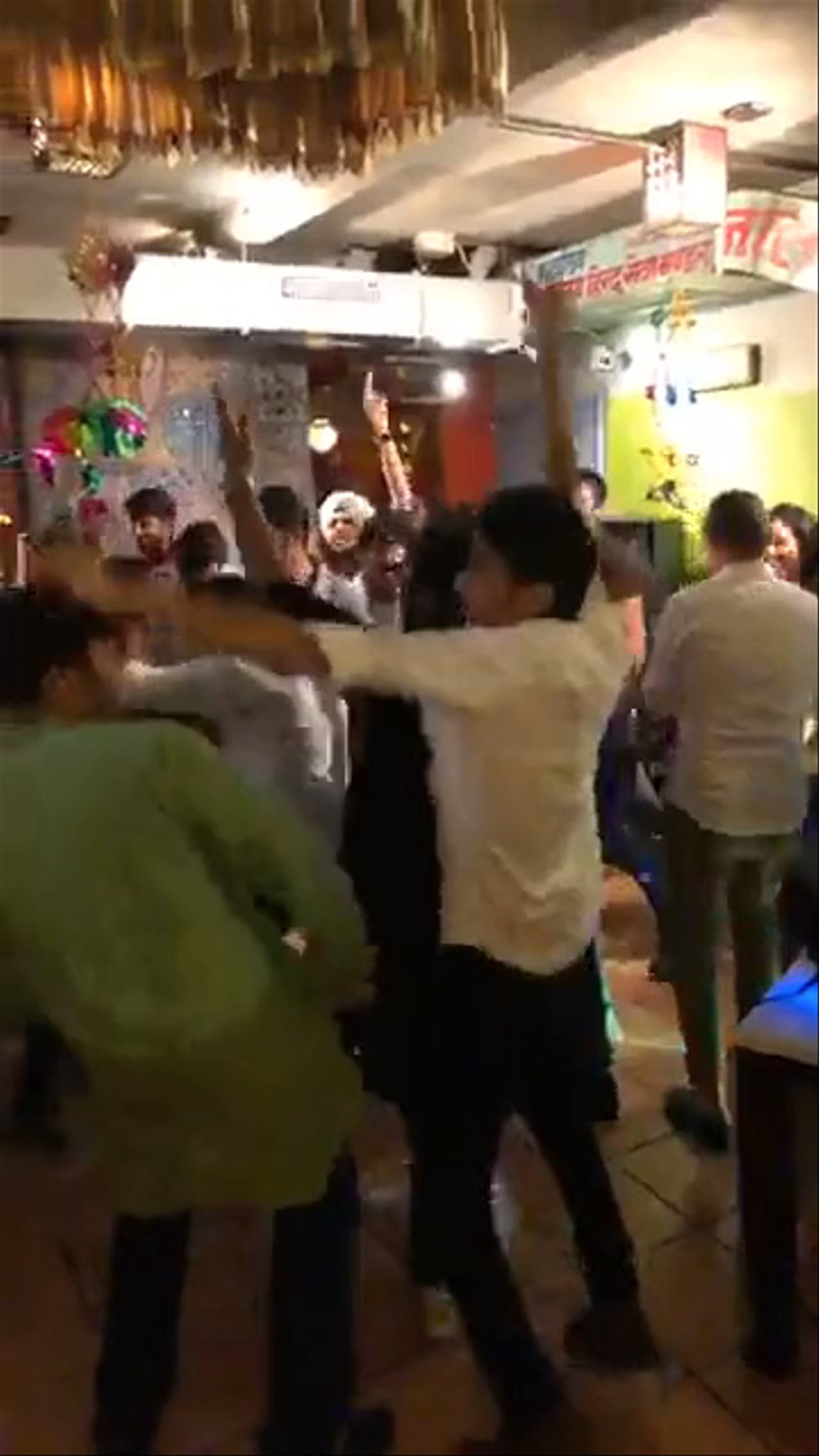The Bollywood DJ - Party in Milan - video