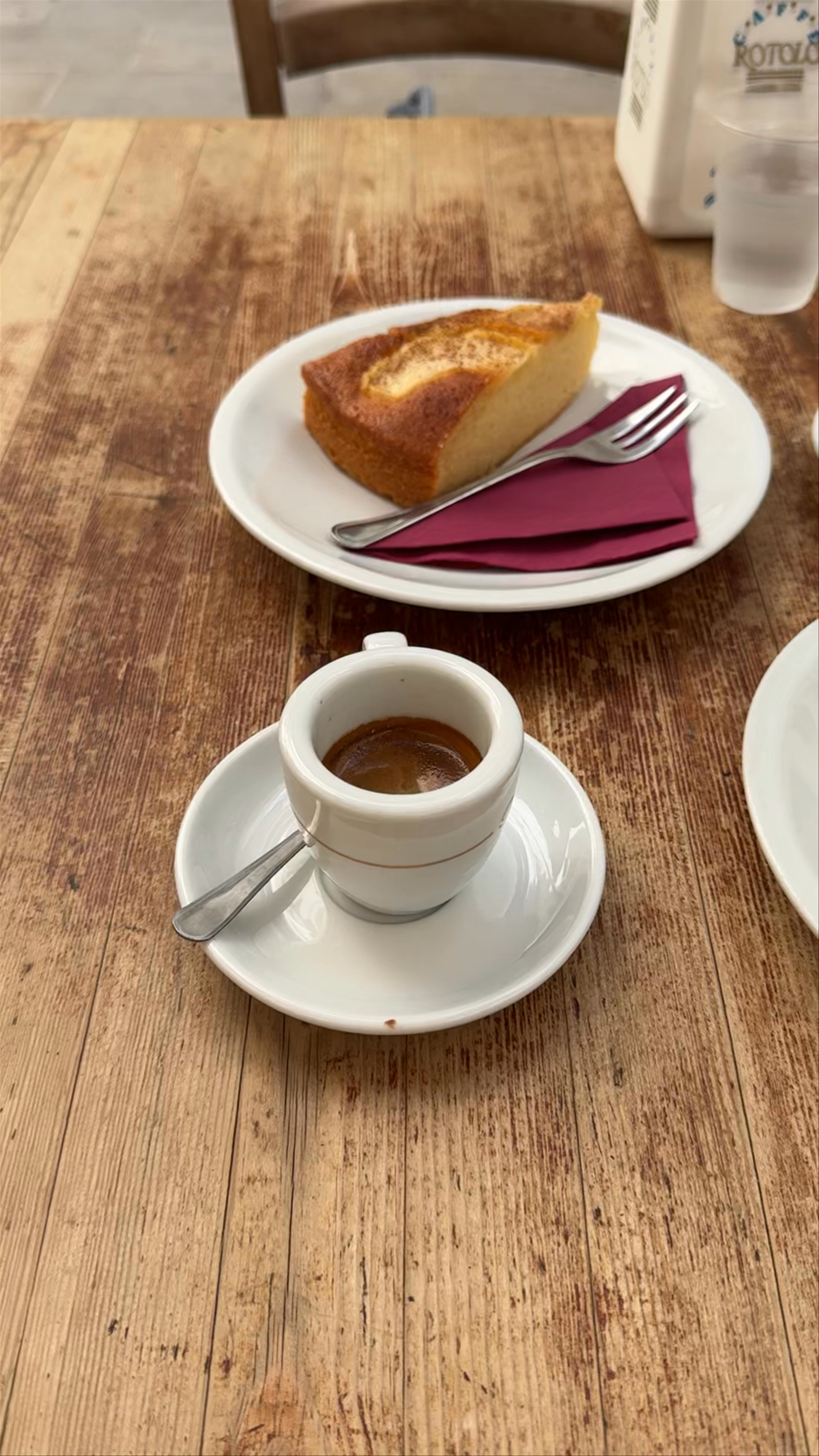 Caffè Letterario: A Cozy Coffee Moment in Monopoli, Italy