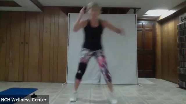 Kickboxing Intervals (50) w/Julie