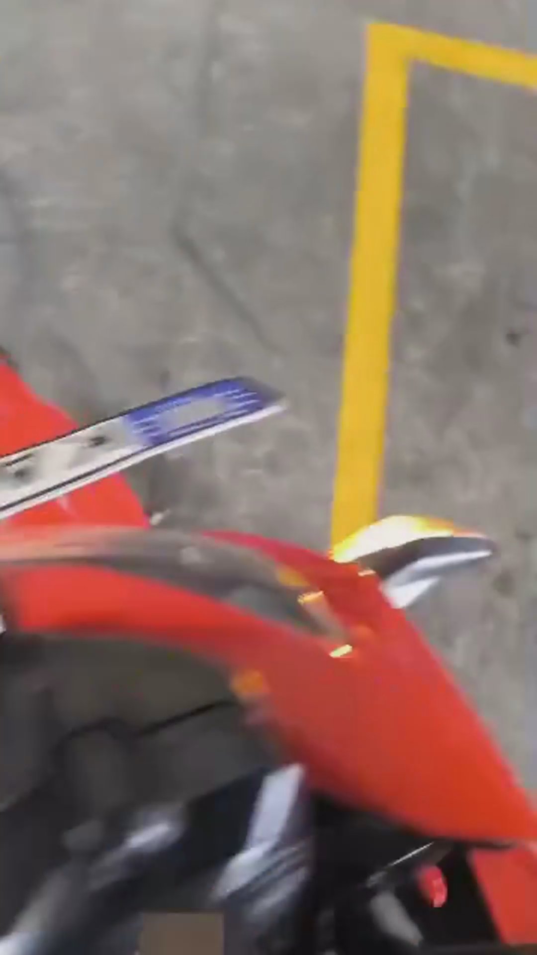 Walk-around video thumbnail