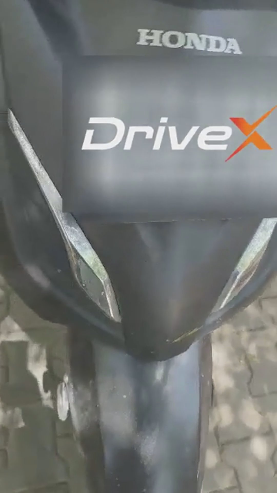 Walk-around video thumbnail