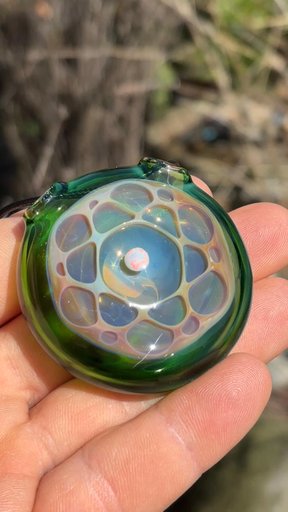 Preview pic of Opal honeycomb pendant